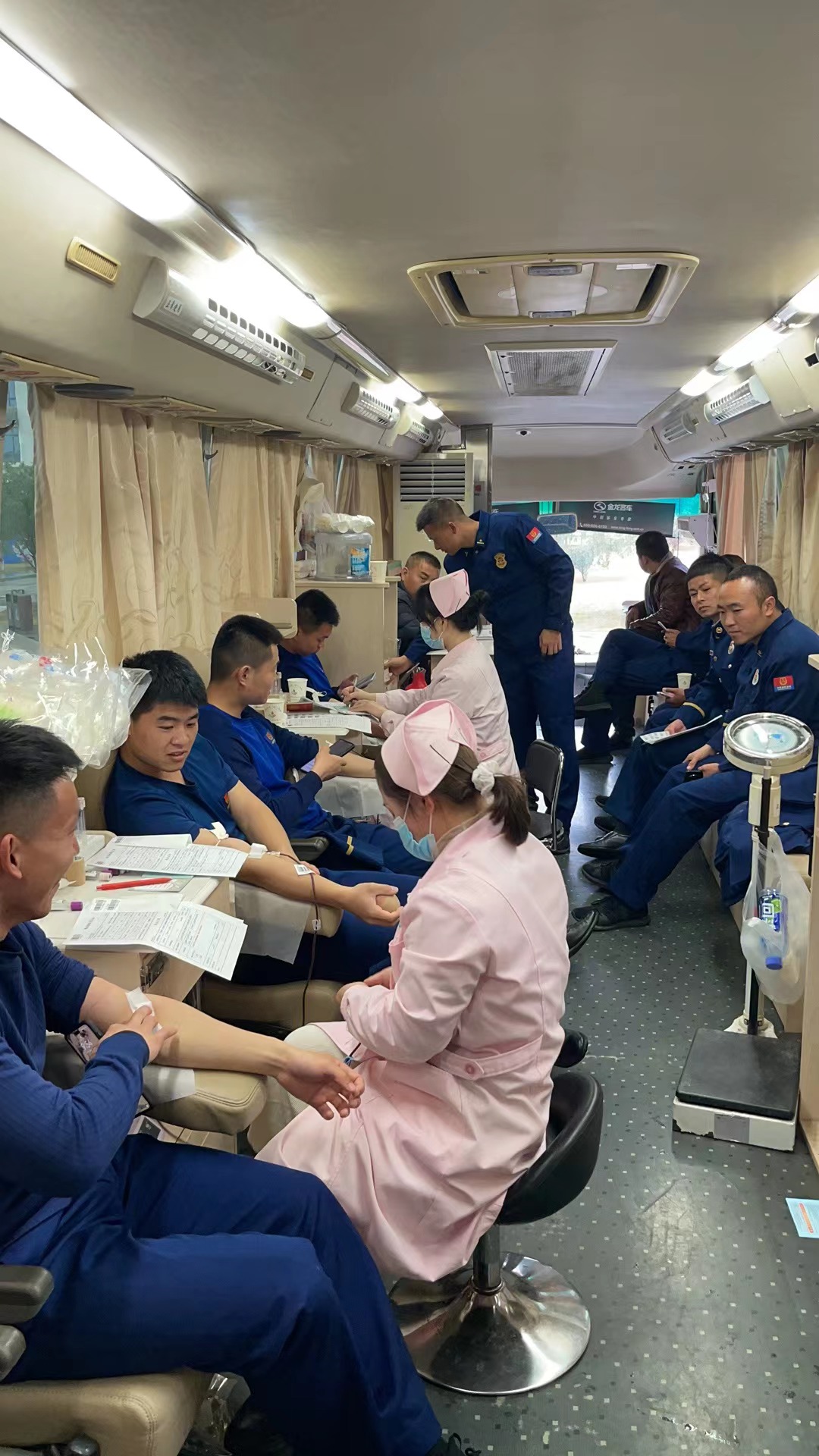 凝聚热血力量 点燃生命之光—市消防救援支队庐山大道特勤站无偿献血活动