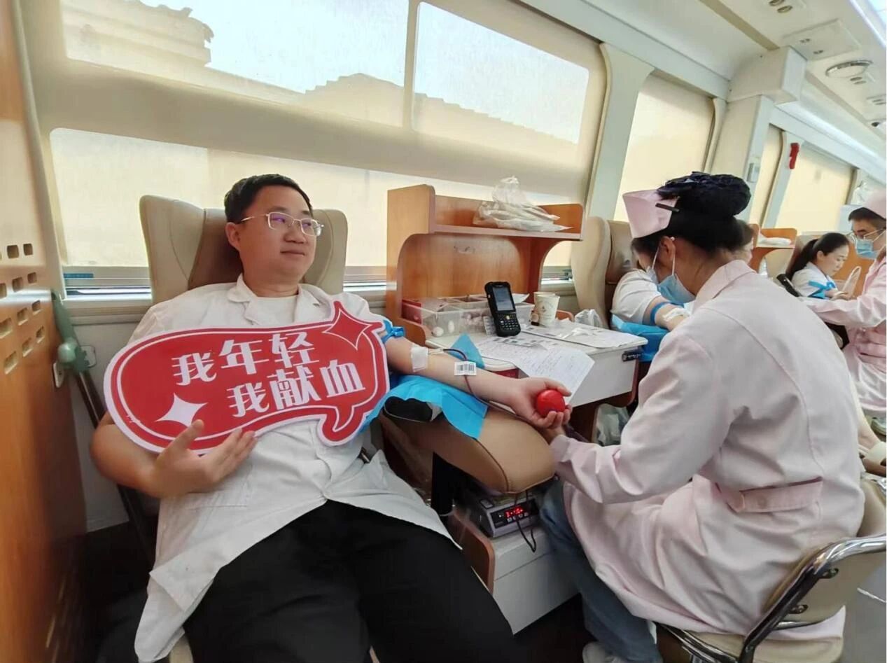 热血先行者，冲锋在一线——九江市第三人民医院开展2025年第二次无偿献血活动