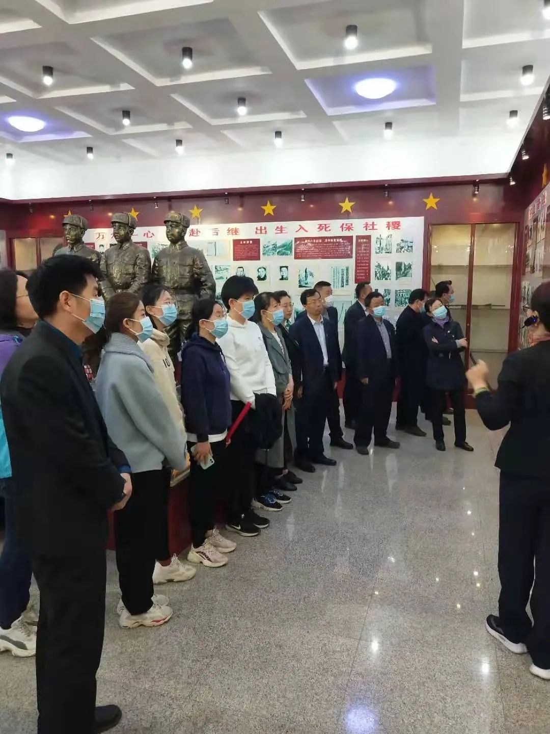 市中心血站开展“缅怀革命先烈  深化党史学习教育”主题活动