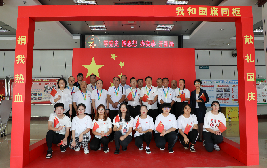 捐献热血 献礼国庆——淄博百次献血者组团捐献血小板