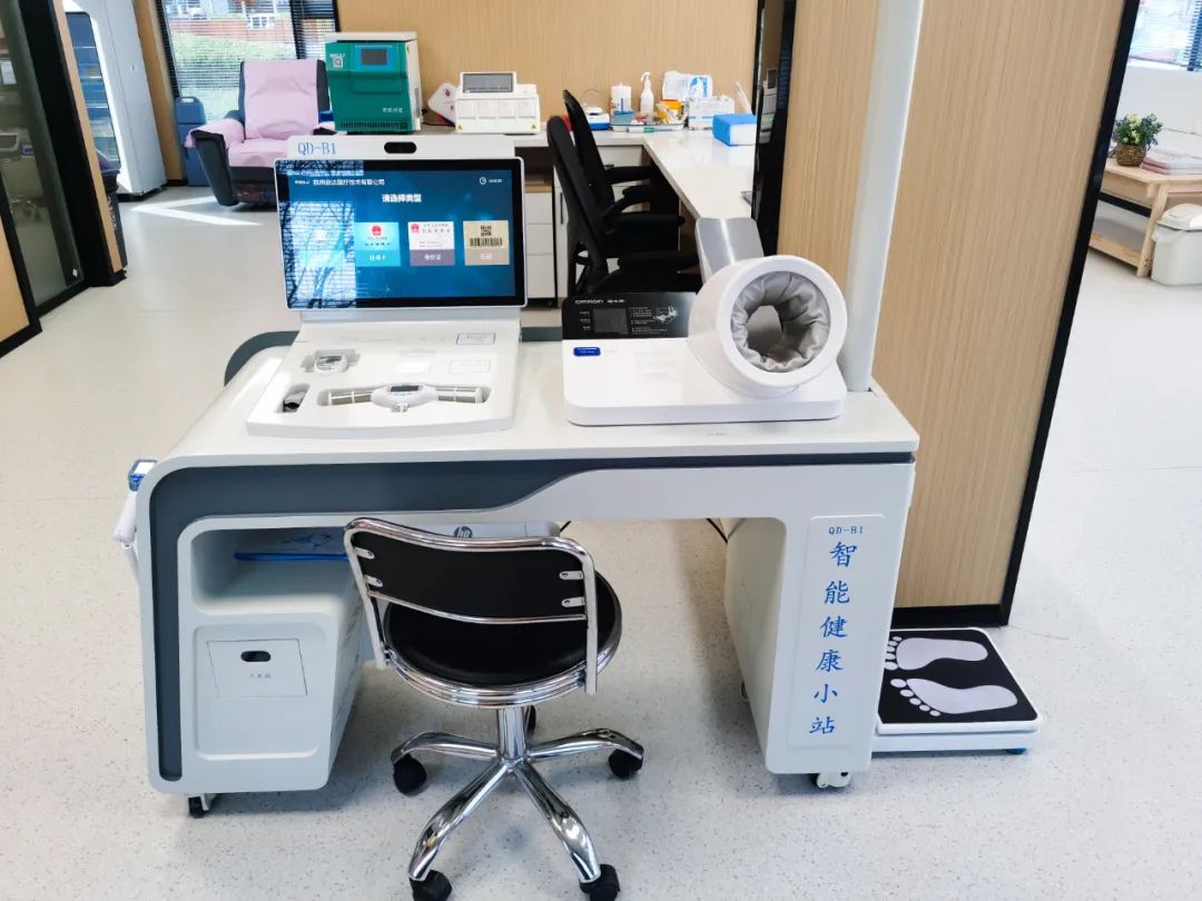 市人大调研指导我市无偿献血暨城市健康客厅工作