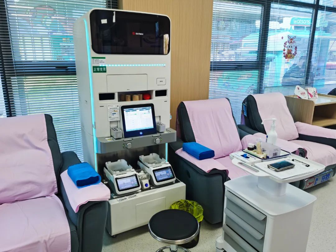 市人大调研指导我市无偿献血暨城市健康客厅工作