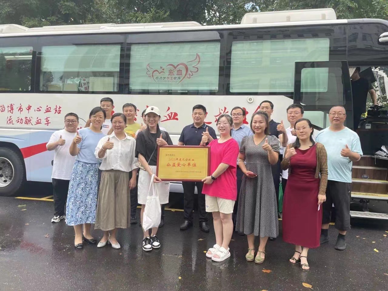 【全民献血 共享健康】第六个“全民无偿献血月”开启 市直部门党员齐力行动！